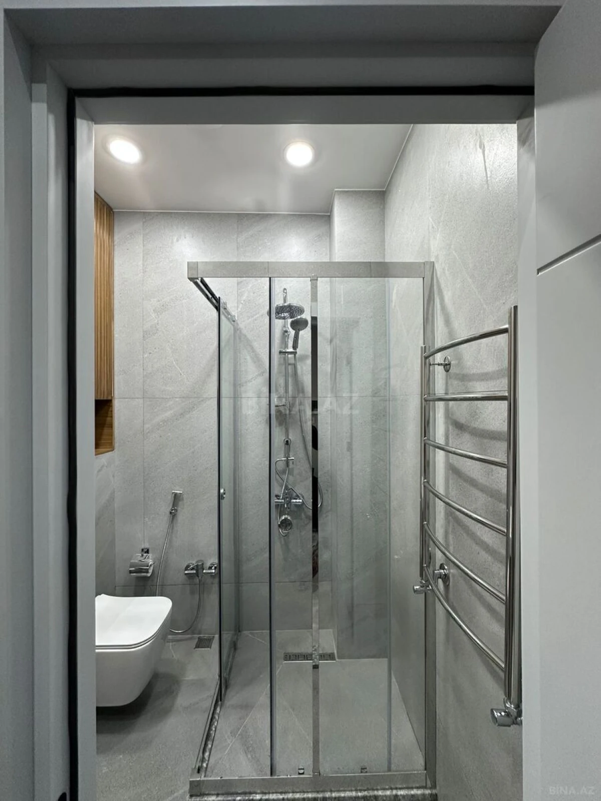 Satılır 2 otaqlı mənzil 56 m²