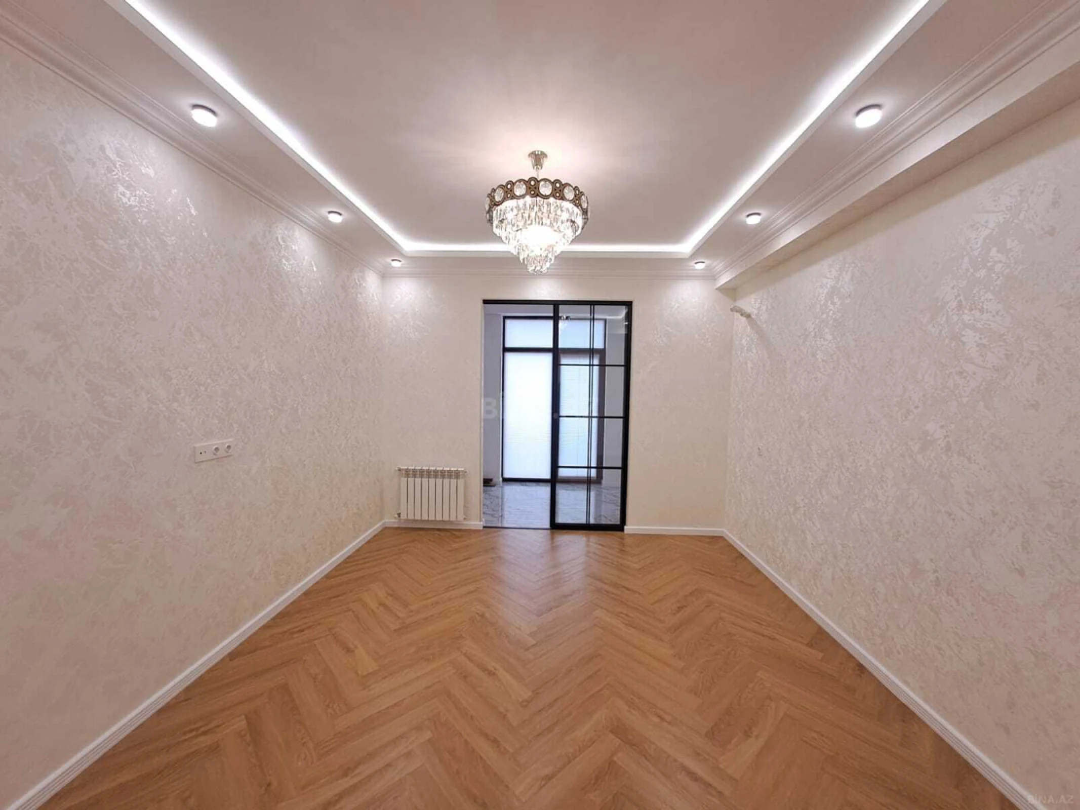 Satılır 2 otaqlı mənzil 65 m²