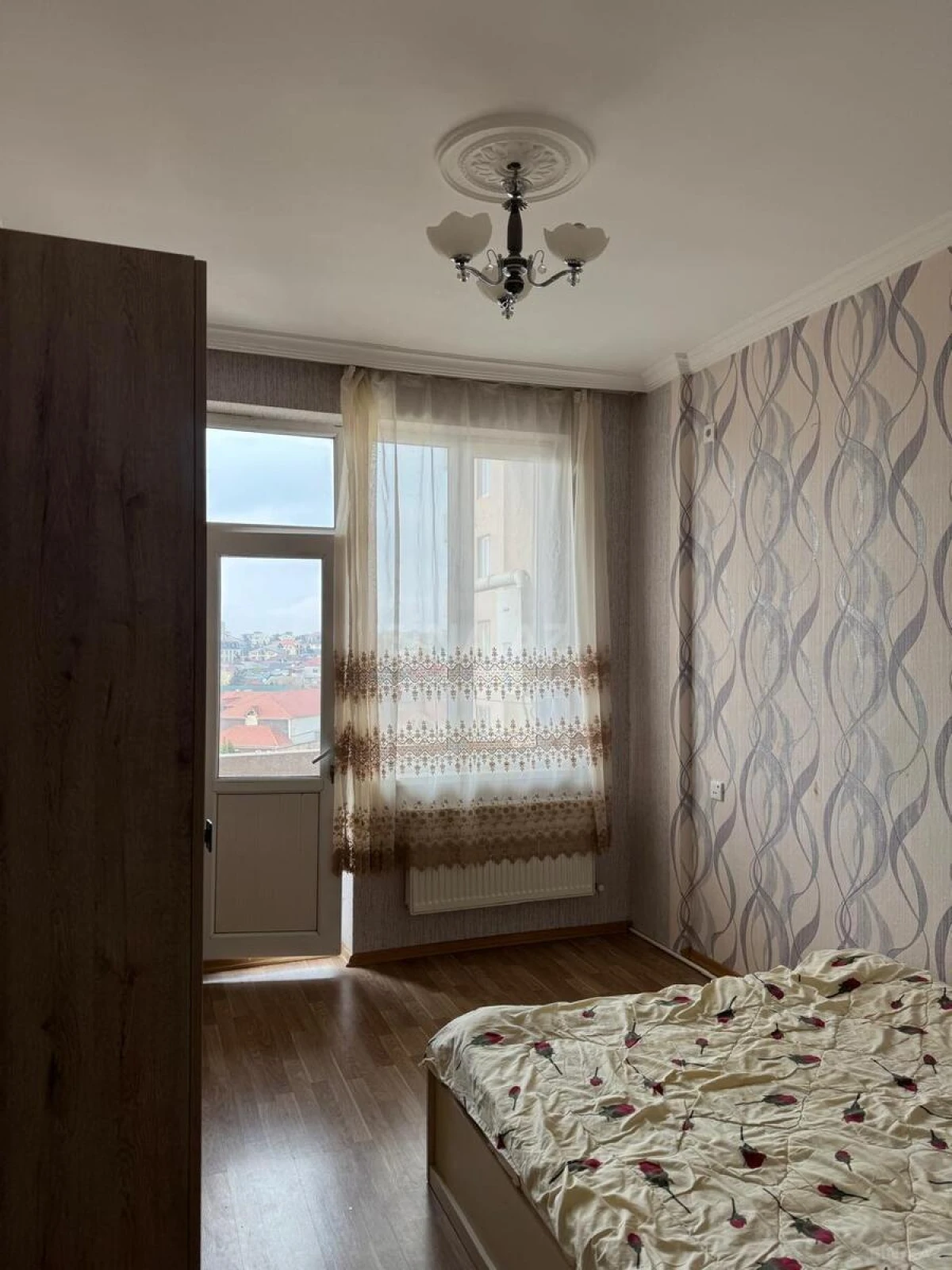 Satılır 2 otaqlı mənzil 58 m²