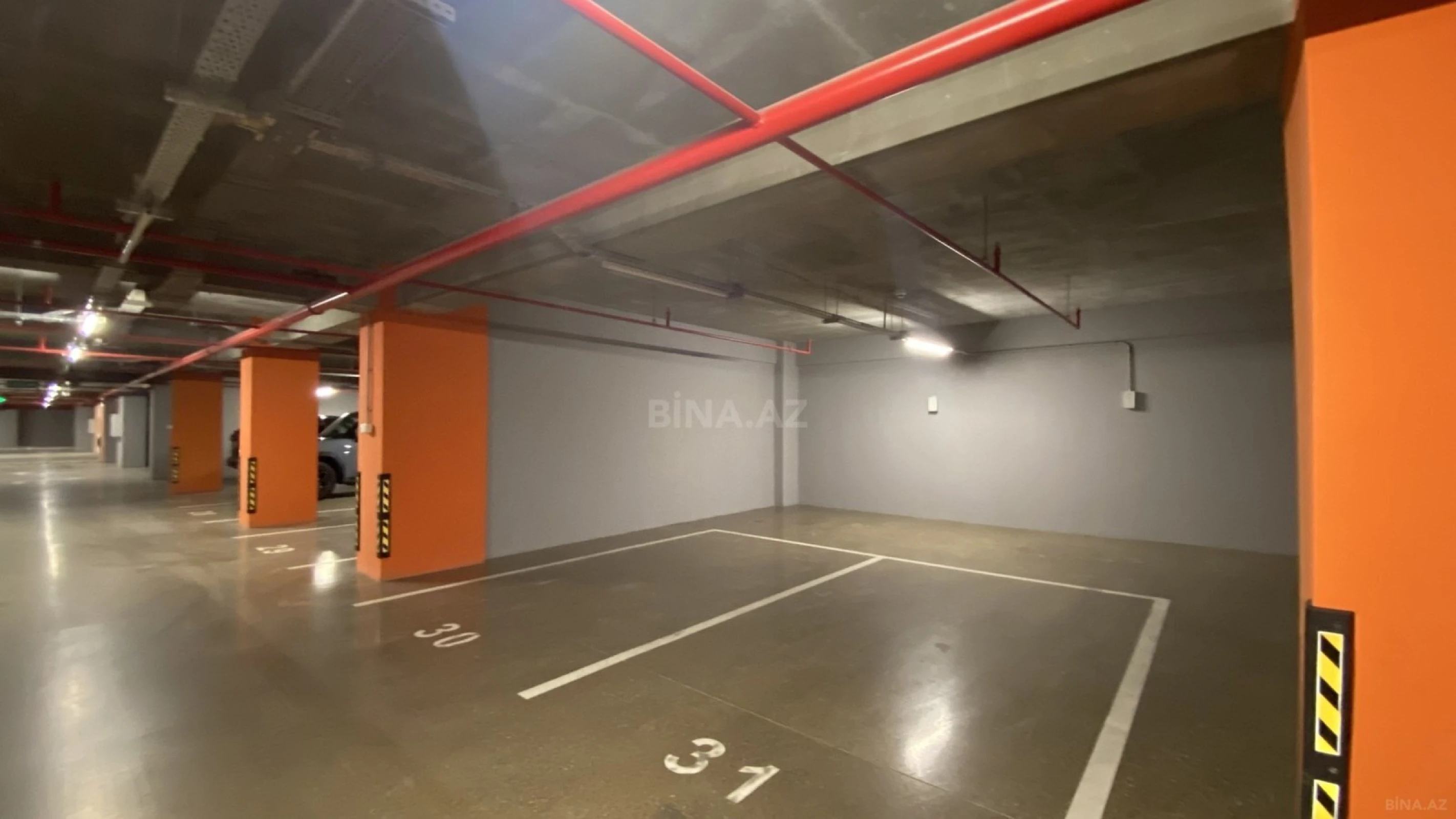 Satılır 4 otaqlı mənzil 152.8 m²