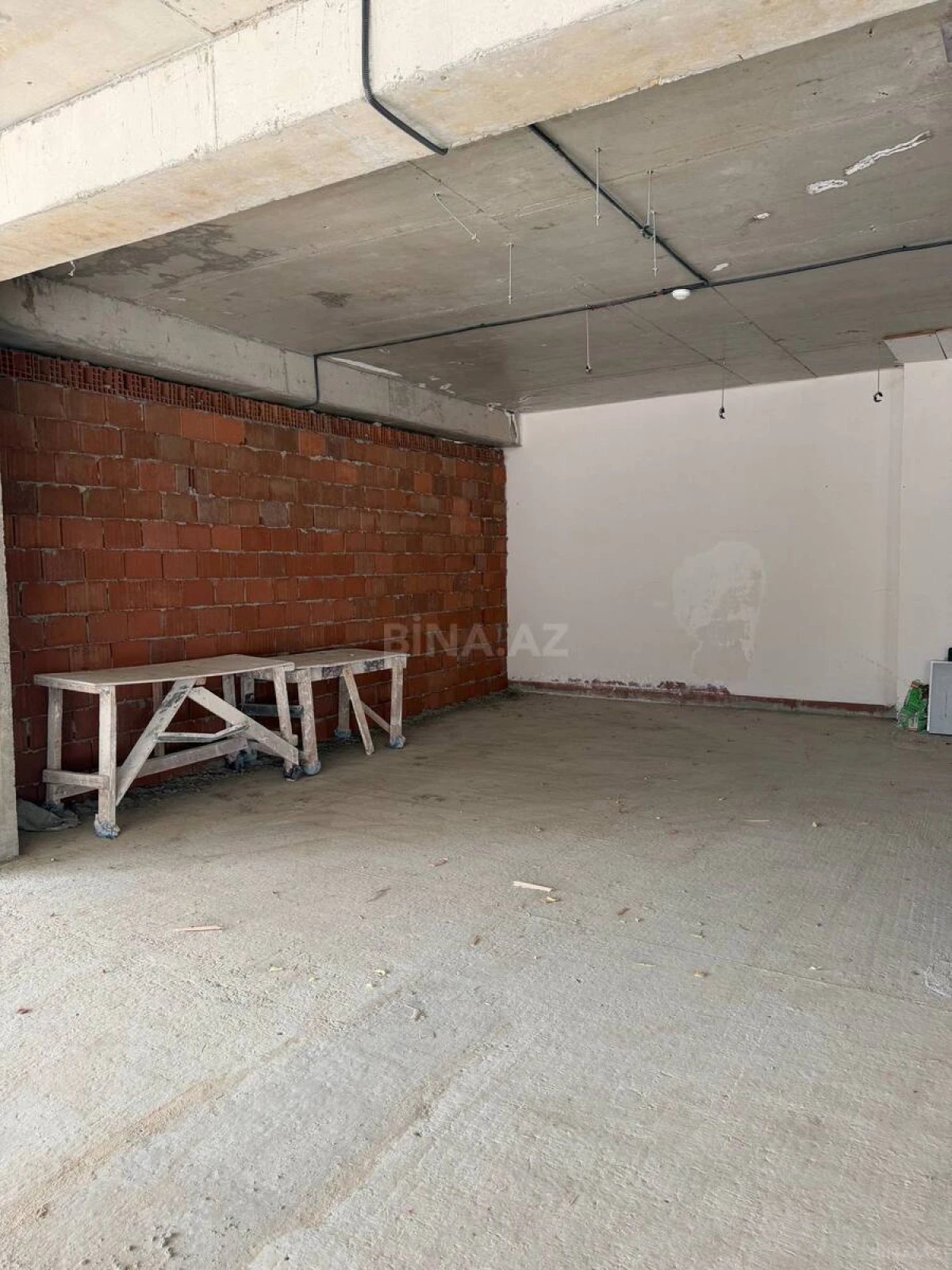 Satılır obyekt 130 m²