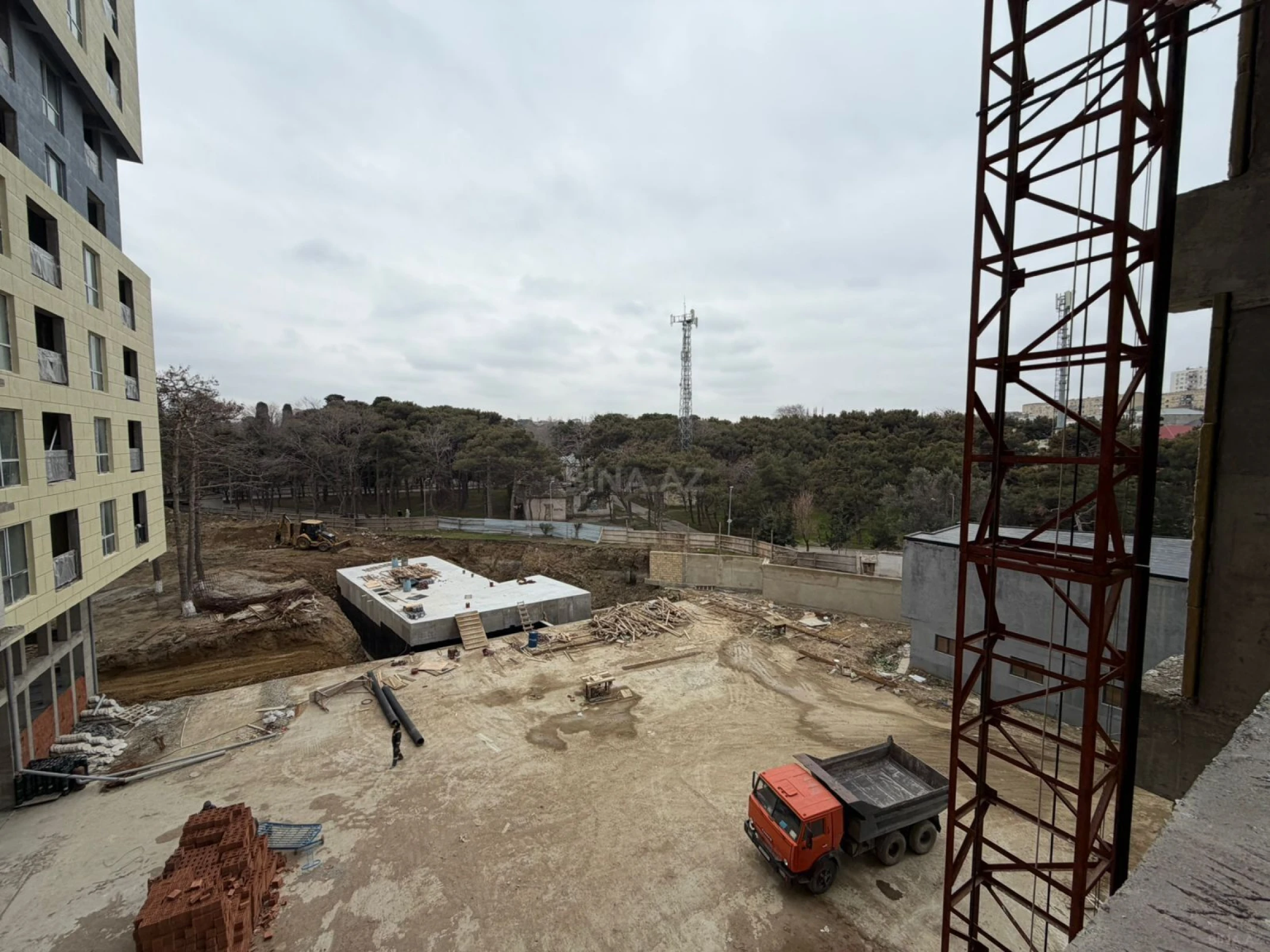 Satılır 2 otaqlı mənzil 65 m²