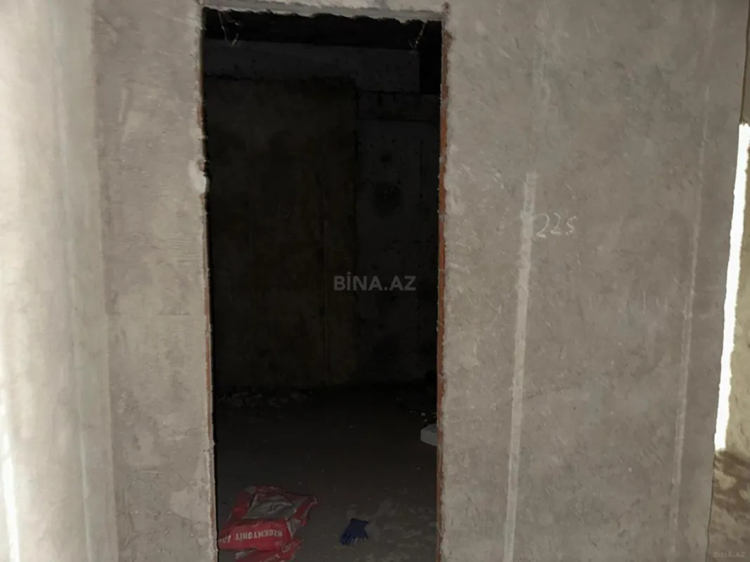 Satılır 3 otaqlı mənzil 136 m²