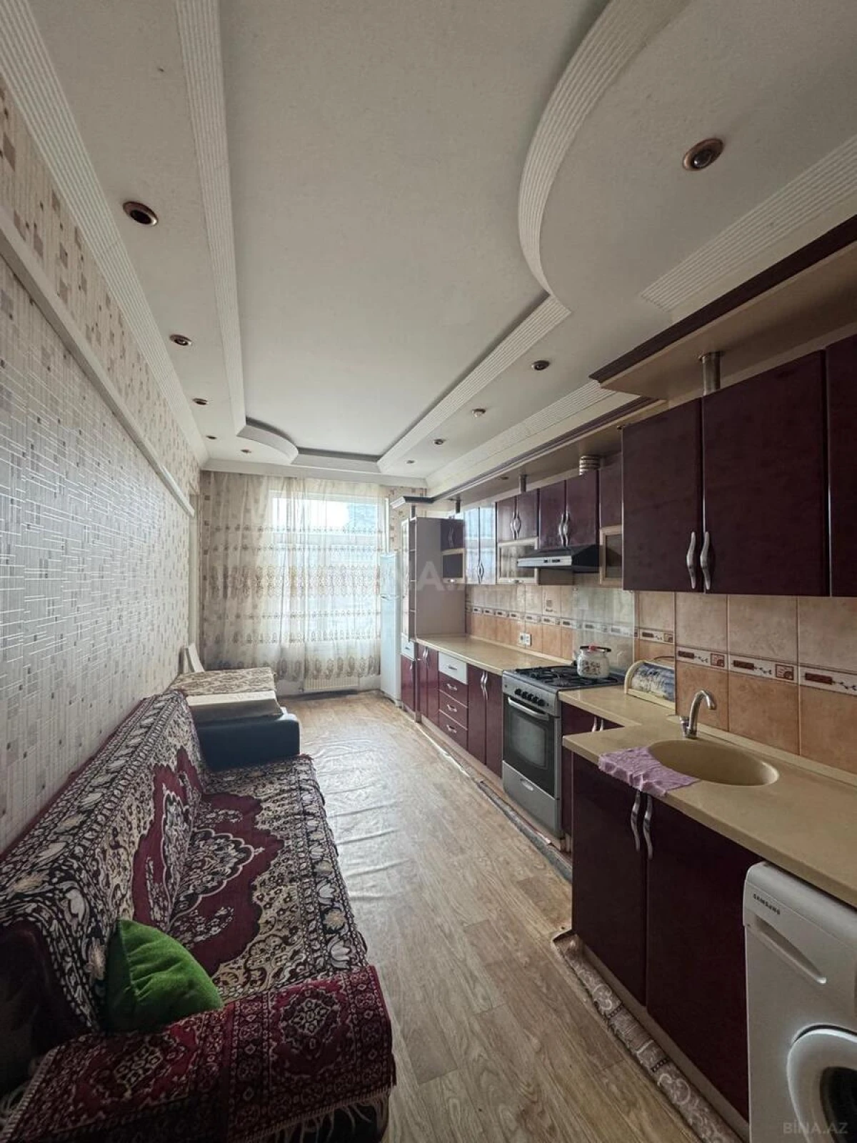 Kirayə verilir 3 otaqlı mənzil 135 m²