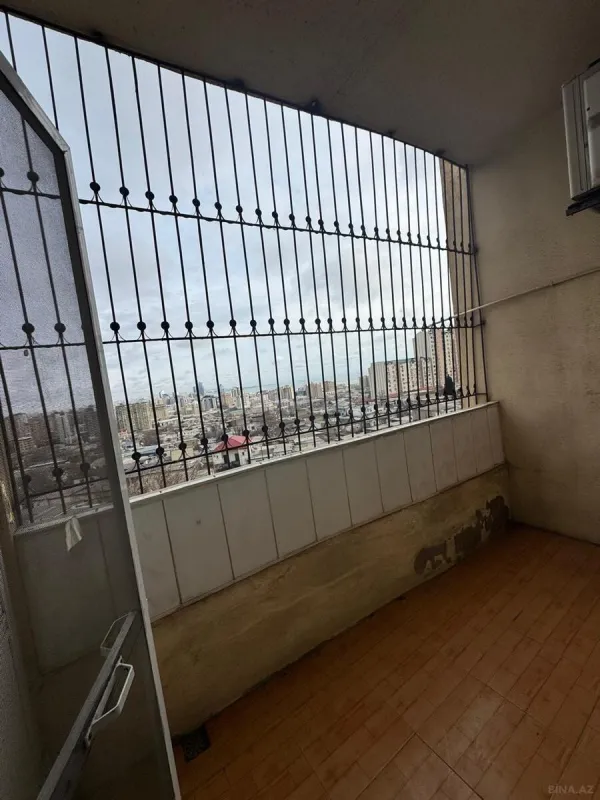 Kirayə verilir 3 otaqlı mənzil 135 m²