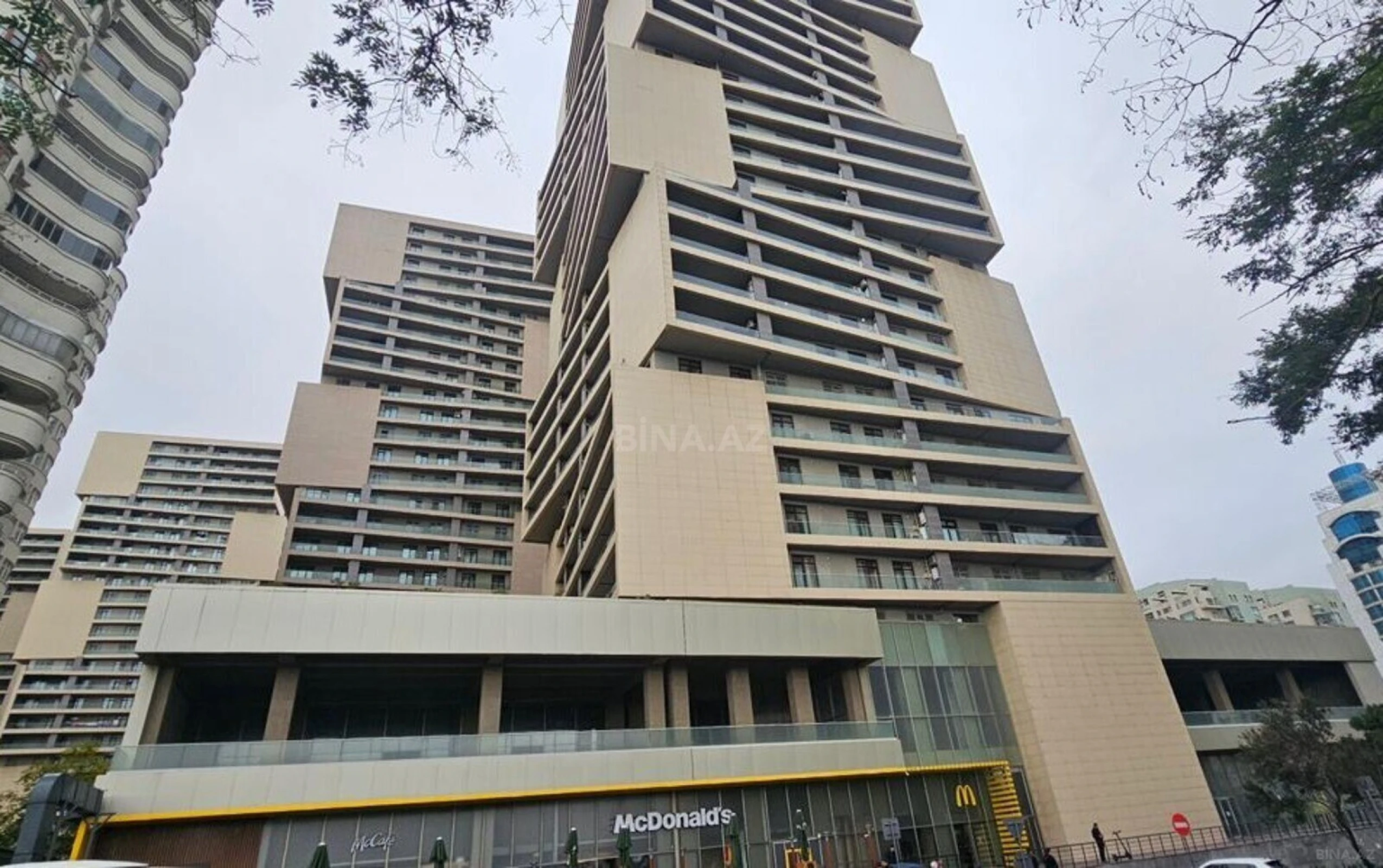 Satılır 2 otaqlı mənzil 65 m²