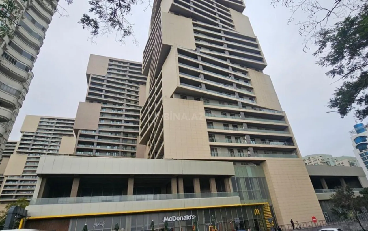 Satılır 2 otaqlı mənzil 65 m²