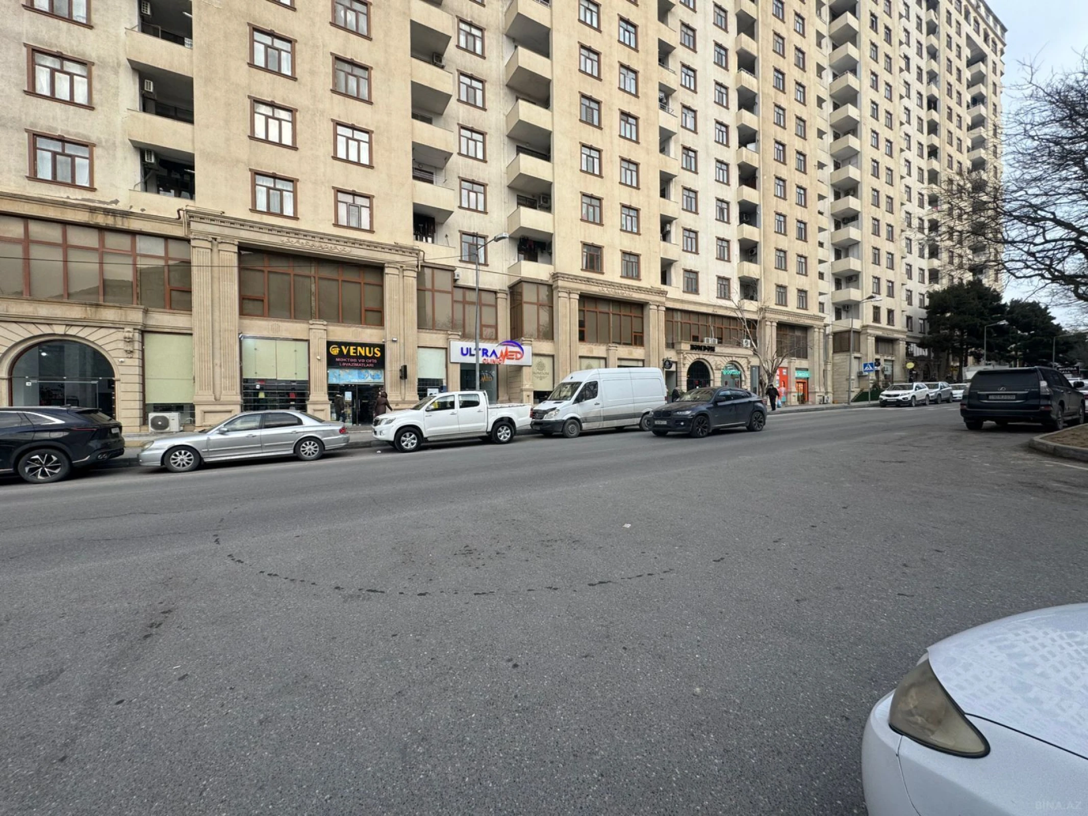 Satılır 3 otaqlı mənzil 80 m²