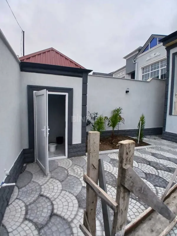 Satılır 4 otaqlı həyət evi 90 m²