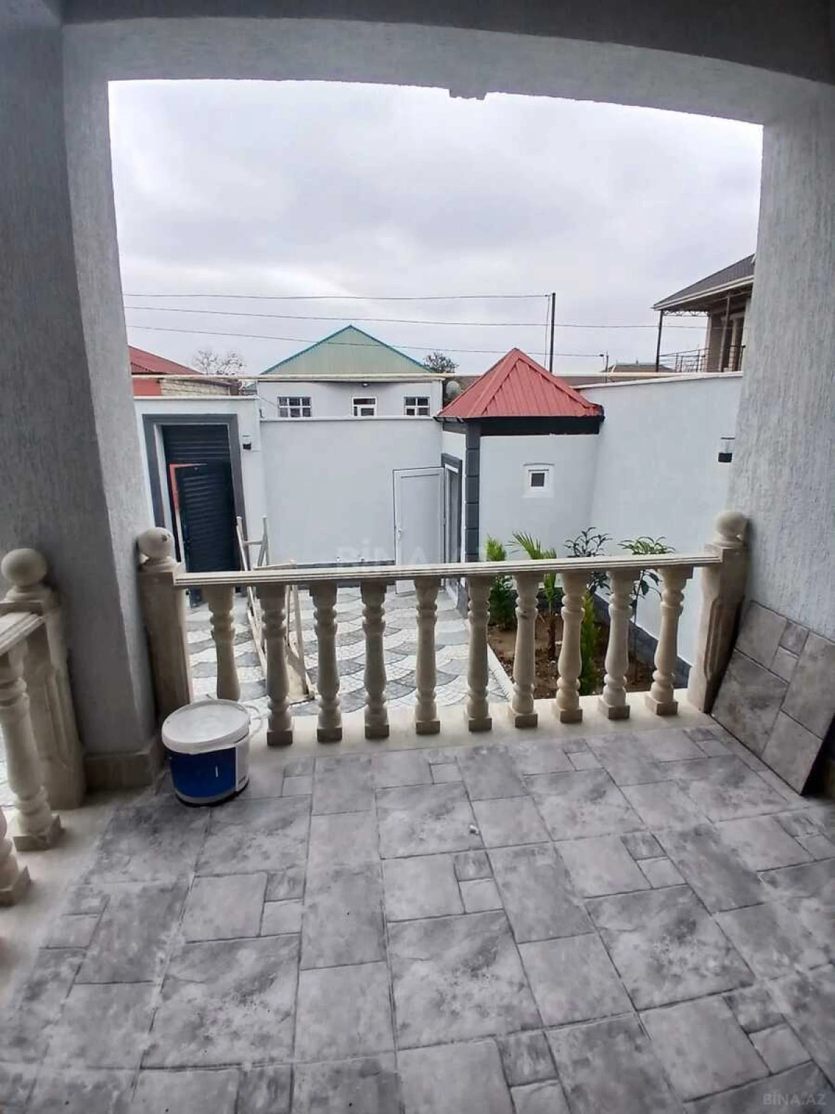 Satılır 4 otaqlı həyət evi 90 m²