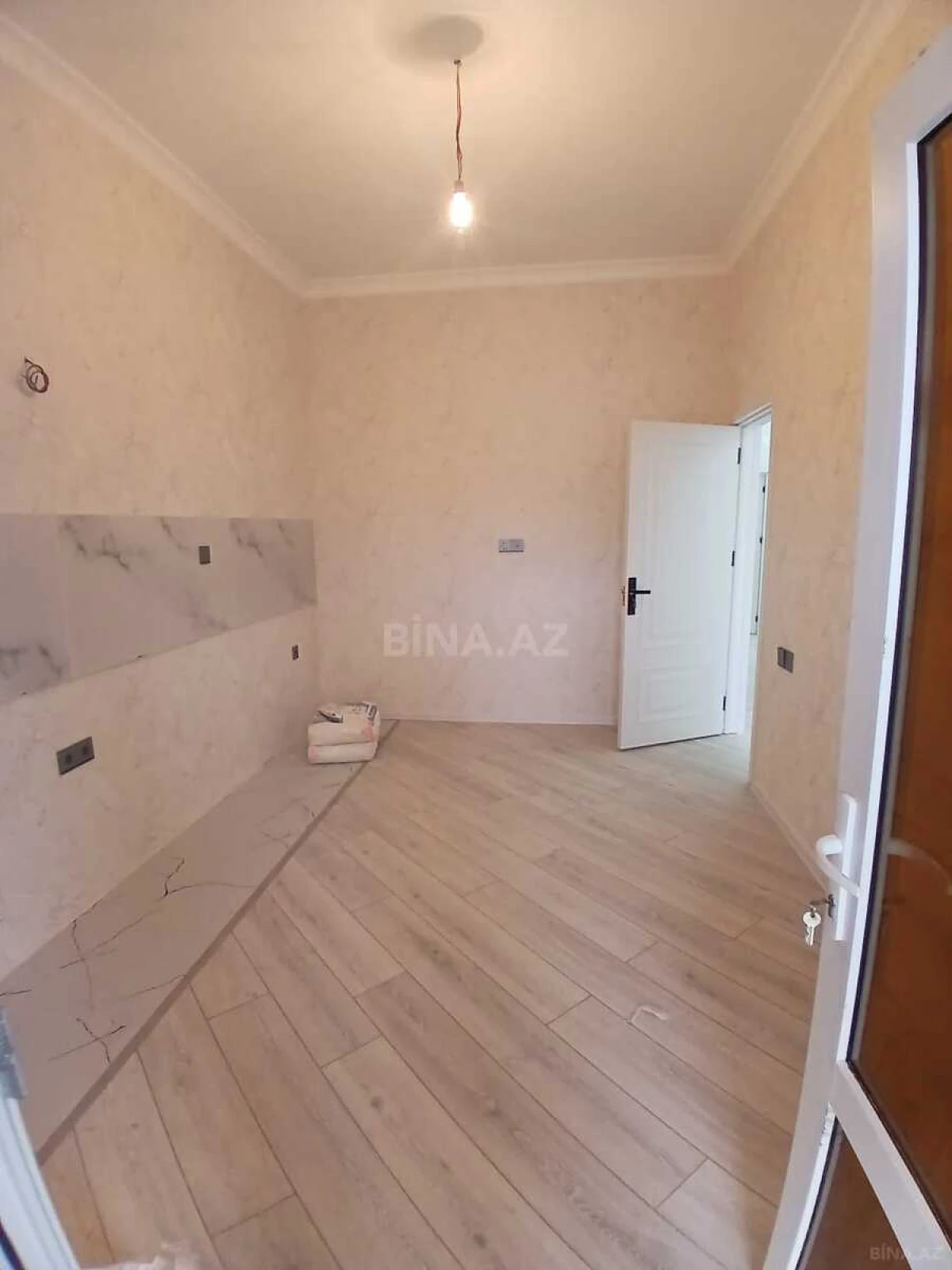 Satılır 4 otaqlı həyət evi 90 m²