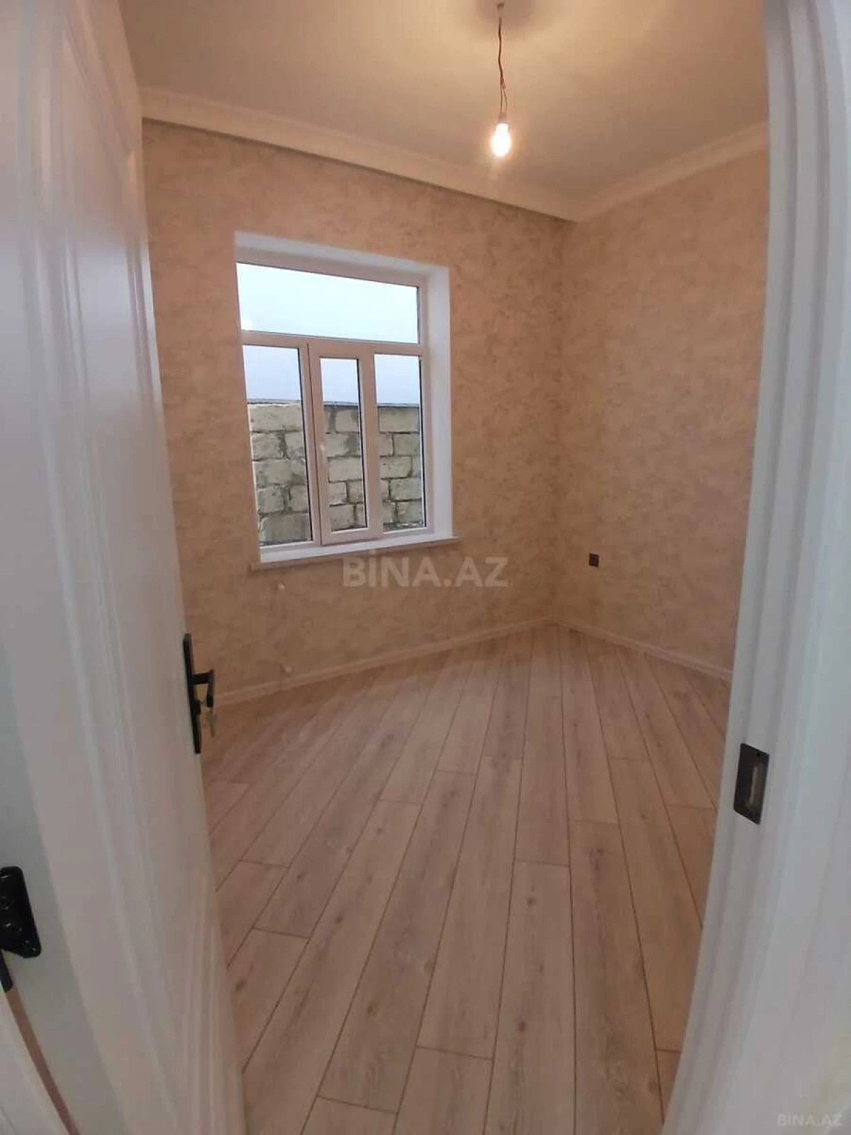Satılır 4 otaqlı həyət evi 90 m²