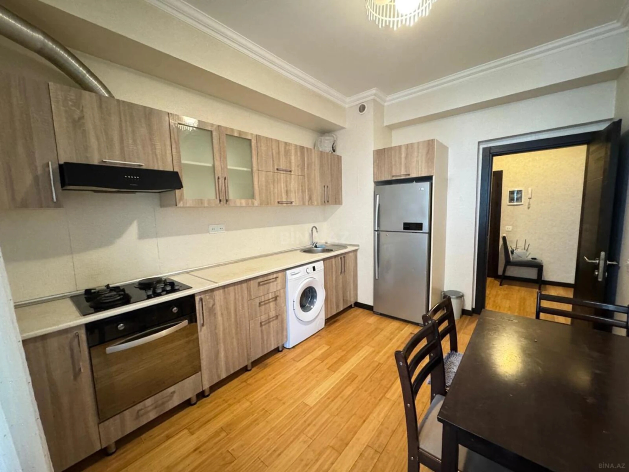 Satılır 2 otaqlı mənzil 80 m²