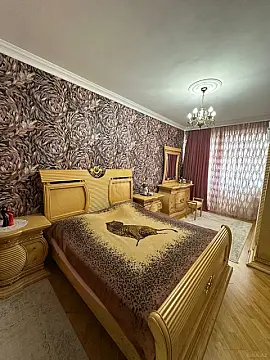 Satılır 4 otaqlı mənzil 130 m² — Bakı, İnşaatçılar 4 otaq 130.00 m²