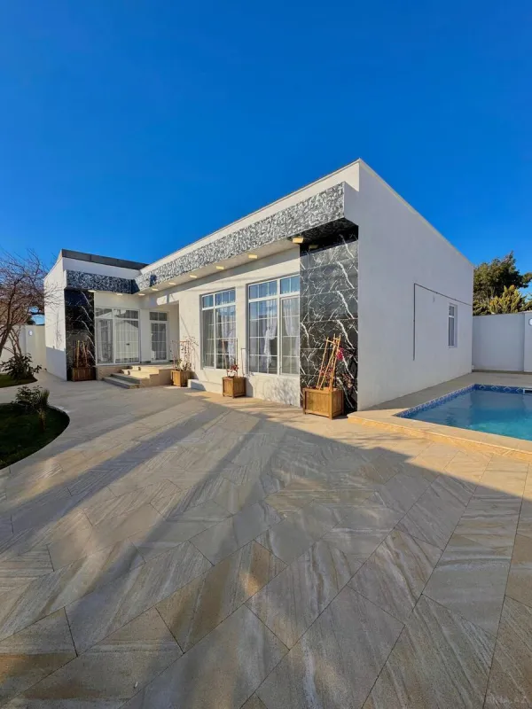 Satılır 4 otaqlı həyət evi 180 m²