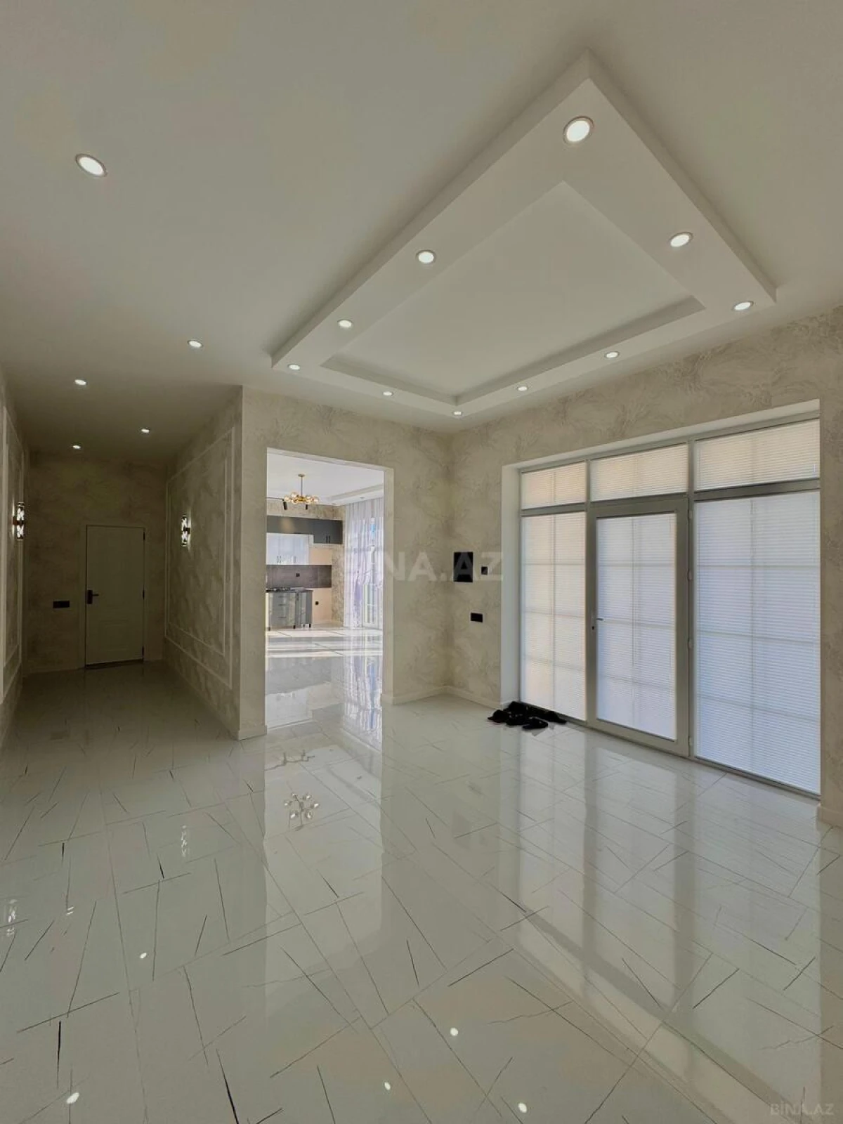 Satılır 4 otaqlı həyət evi 180 m²