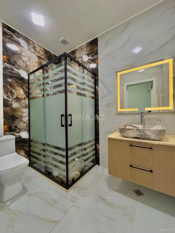 Satılır 4 otaqlı həyət evi 180 m²