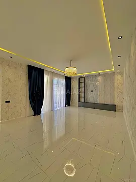 Satılır 4 otaqlı həyət evi 180 m²