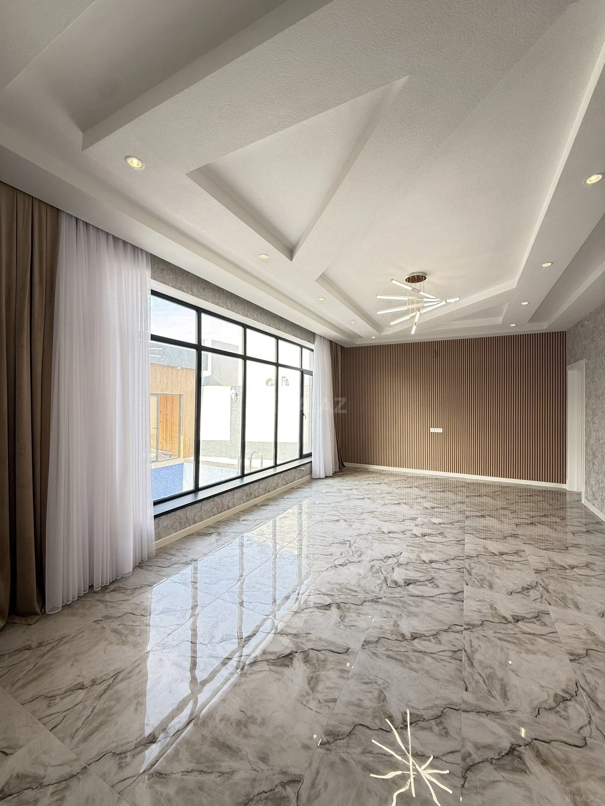 Satılır 4 otaqlı həyət evi 150 m²
