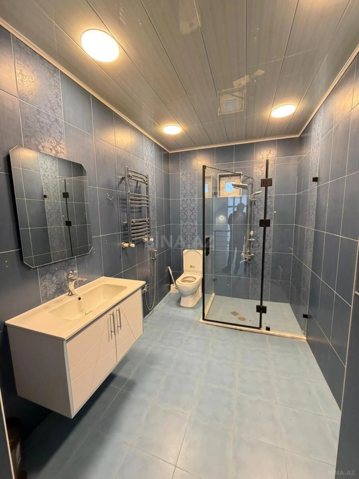 Satılır 7 otaqlı həyət evi 250 m²