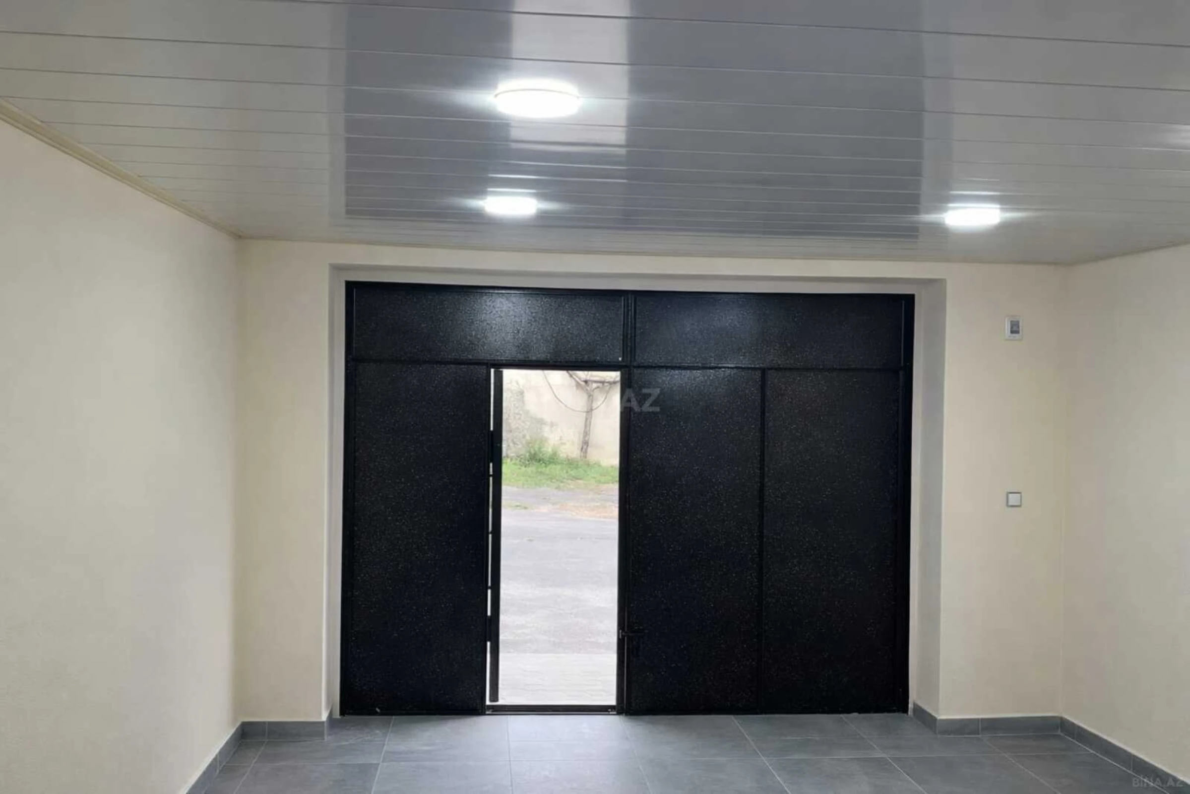 Satılır qaraj 26 m²