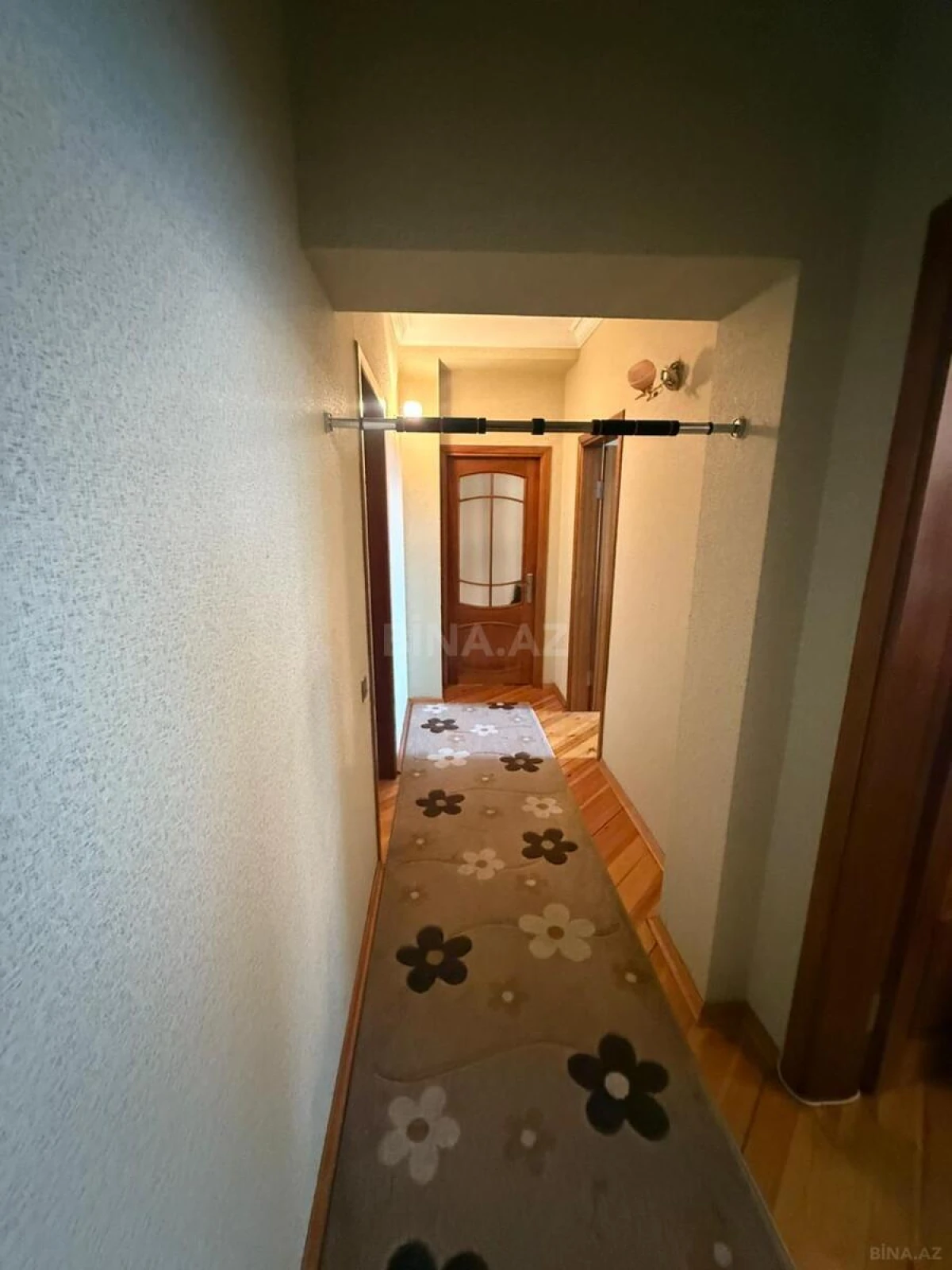 Satılır 2 otaqlı mənzil 87 m²