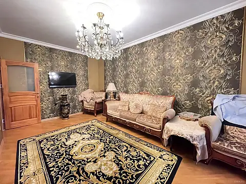Satılır 3 otaqlı mənzil 90 m²