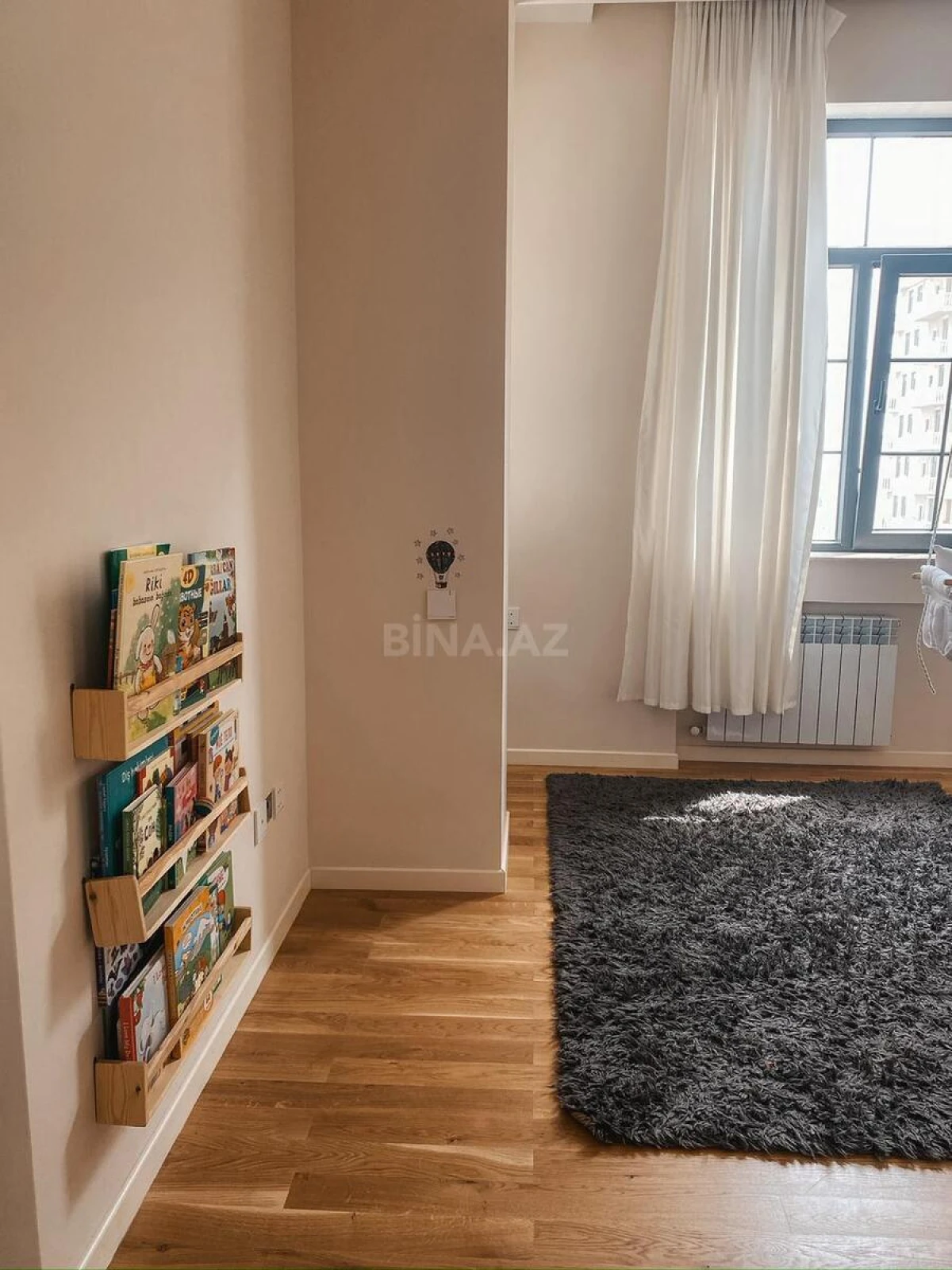 Kirayə verilir 3 otaqlı mənzil 89 m²