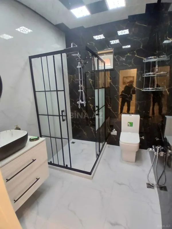 Satılır 4 otaqlı həyət evi 100 m²