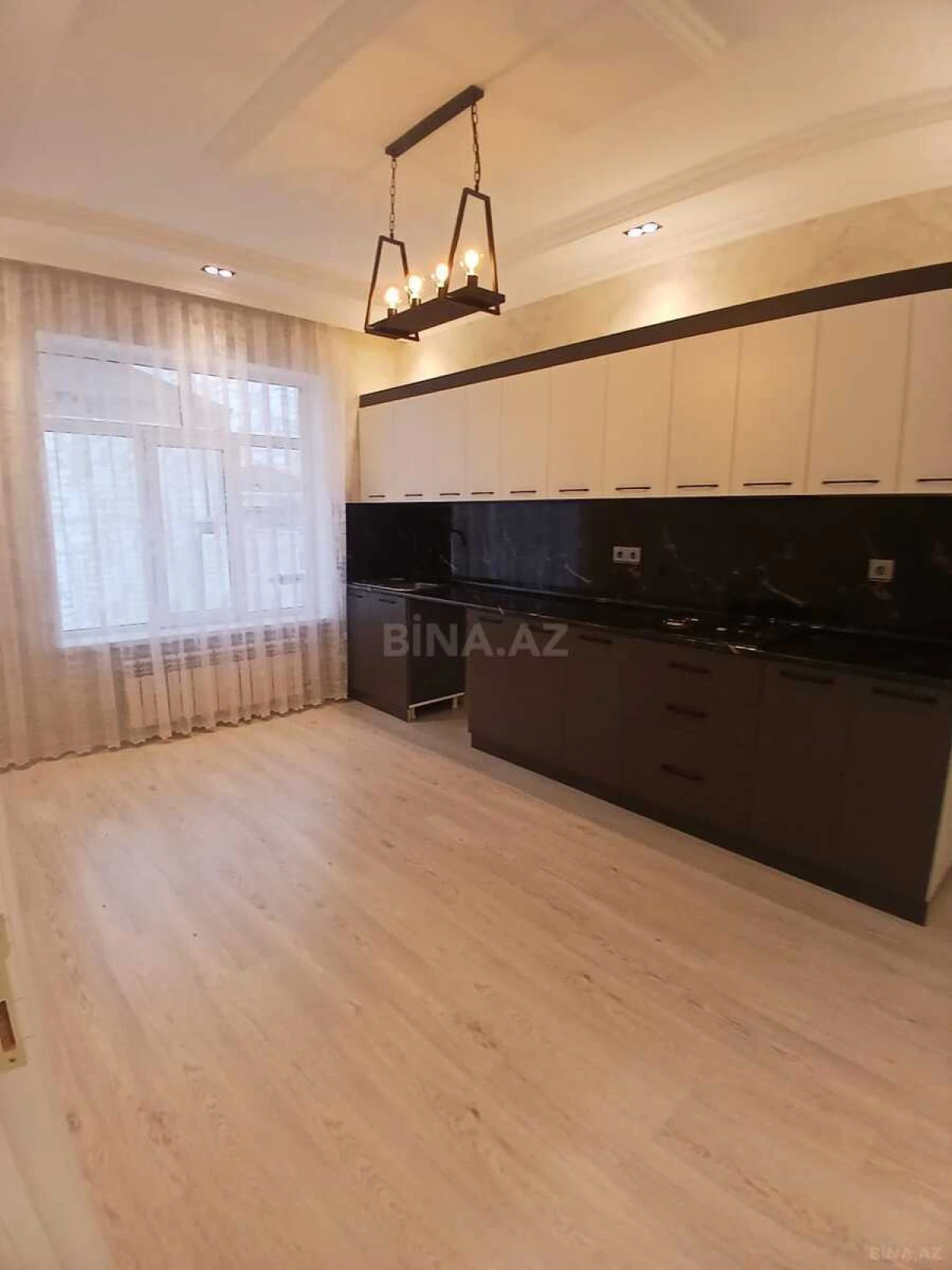 Satılır 4 otaqlı həyət evi 100 m²