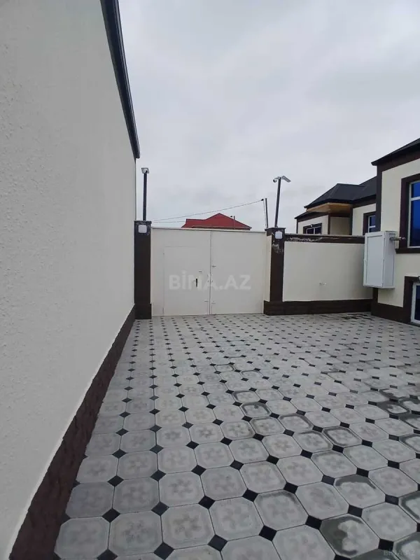 Satılır 4 otaqlı həyət evi 100 m²