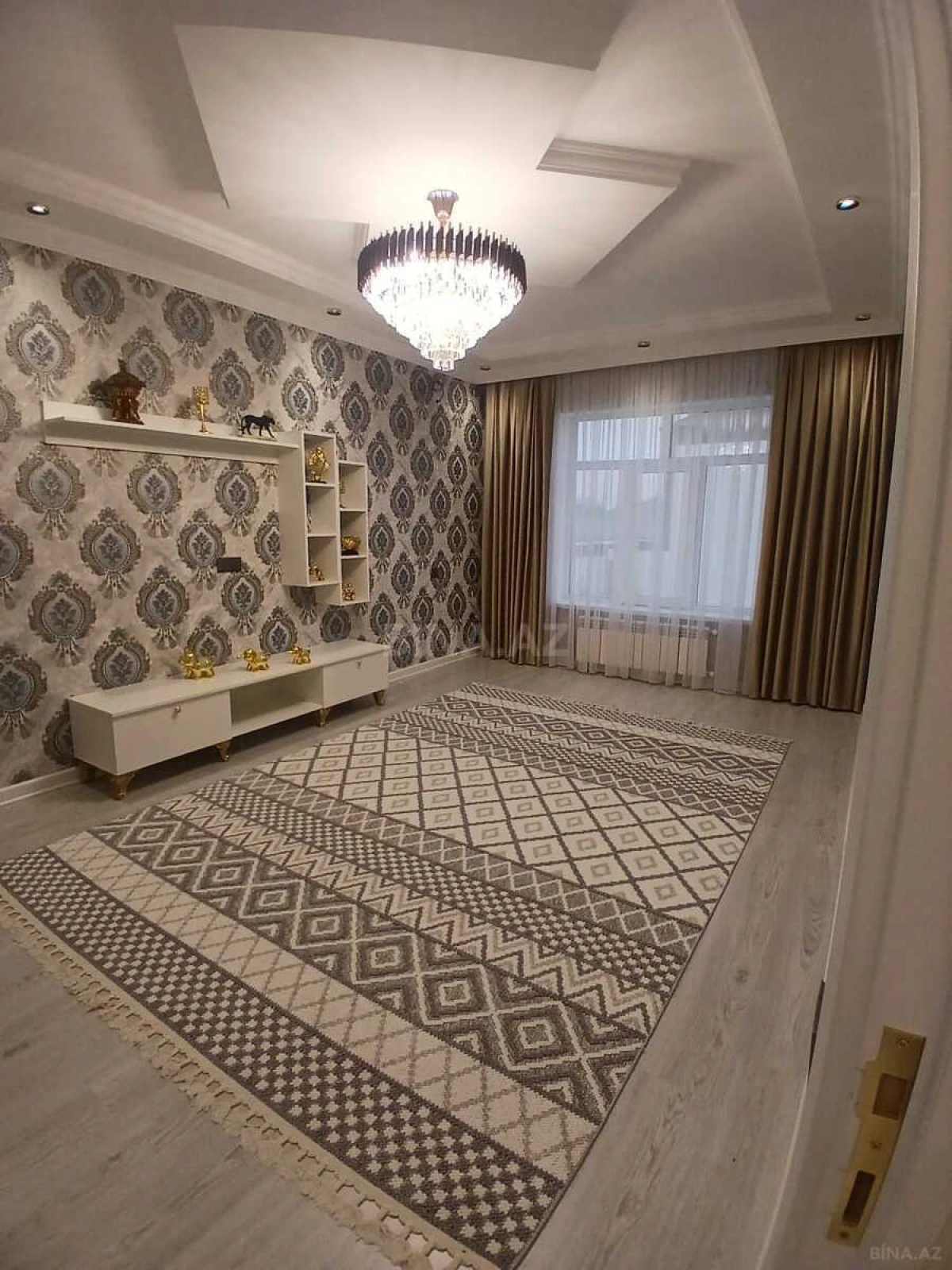 Satılır 4 otaqlı həyət evi 100 m²