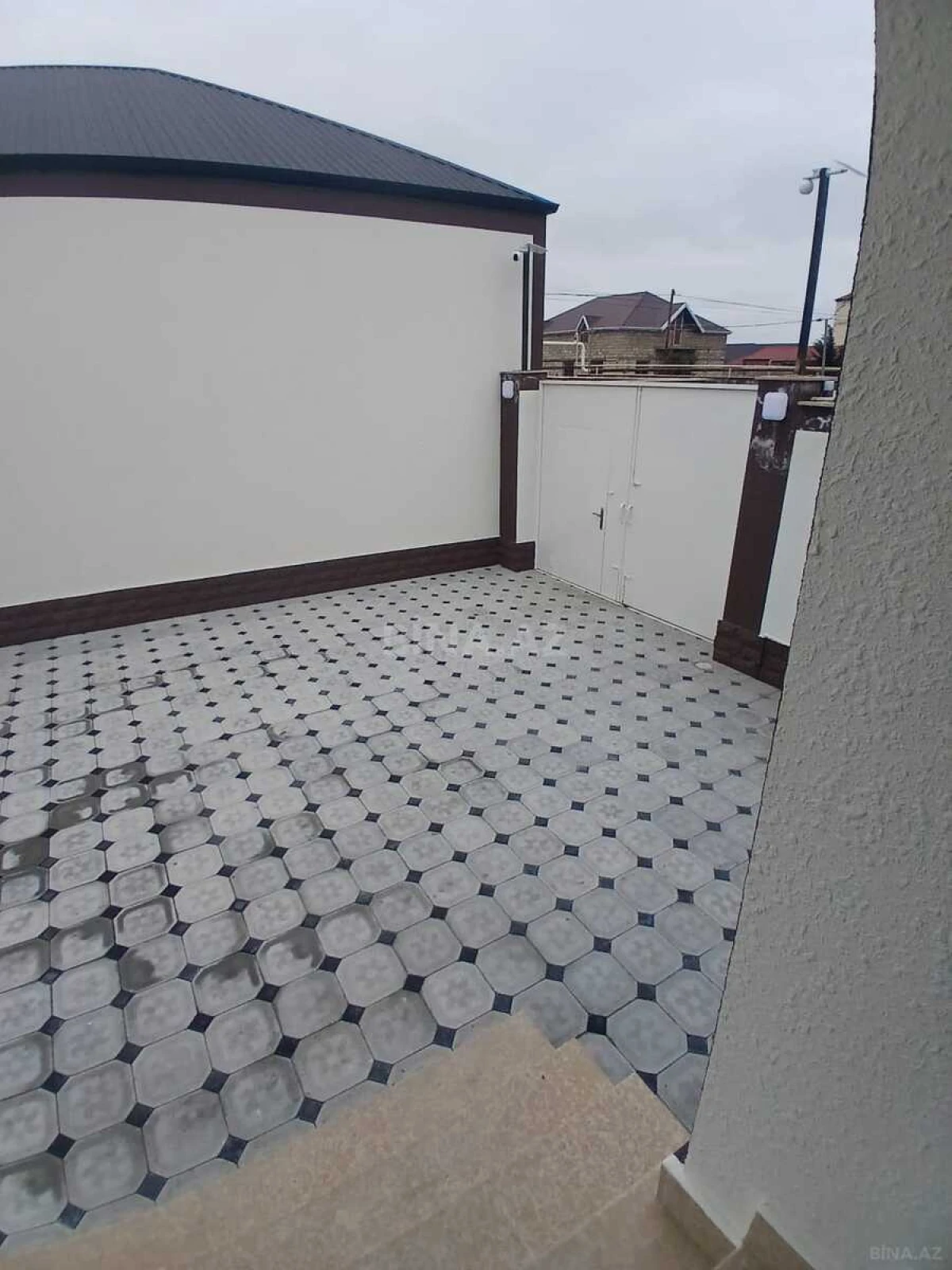 Satılır 4 otaqlı həyət evi 100 m²