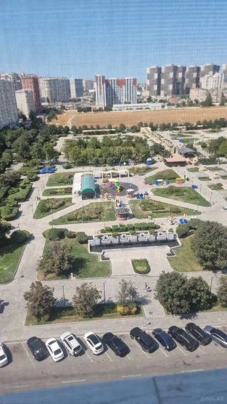 Satılır 3 otaqlı mənzil 110 m²