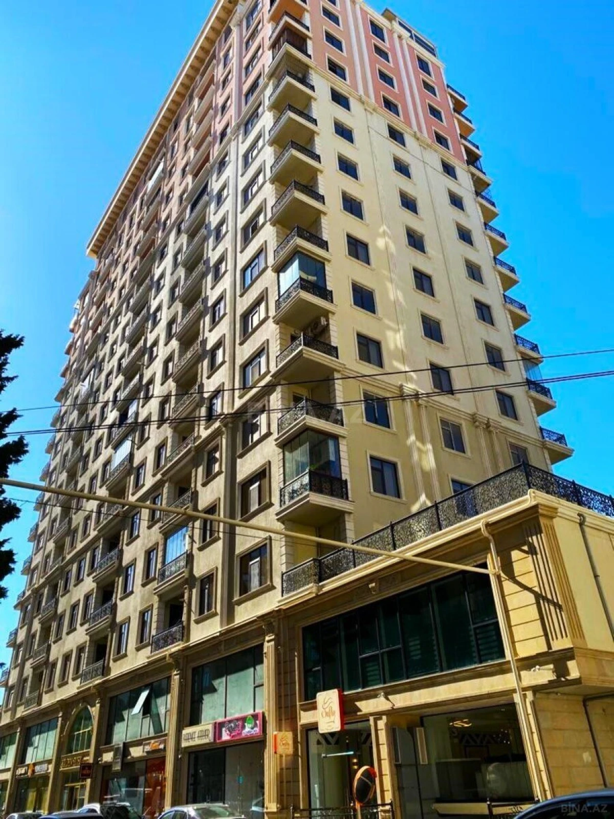 Satılır 2 otaqlı mənzil 65 m²