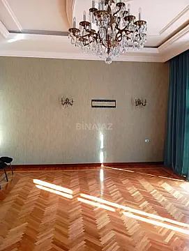 Kirayə verilir 6 otaqlı ofis 270 m²