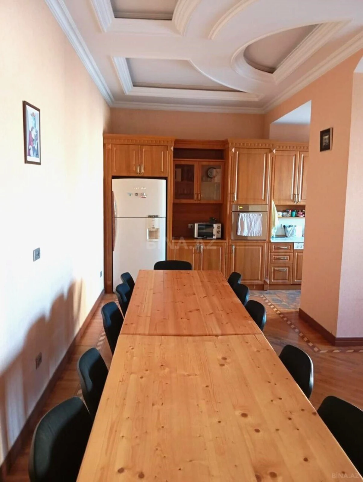 Kirayə verilir 6 otaqlı ofis 270 m²