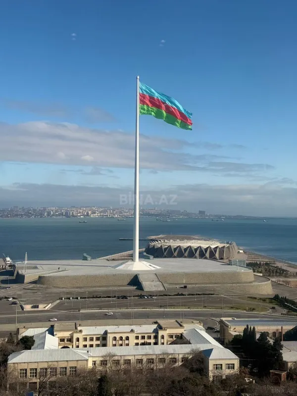 Satılır 2 otaqlı mənzil 77.2 m²