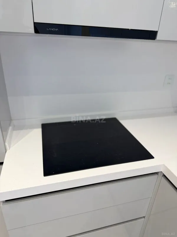 Satılır 2 otaqlı mənzil 77.2 m²