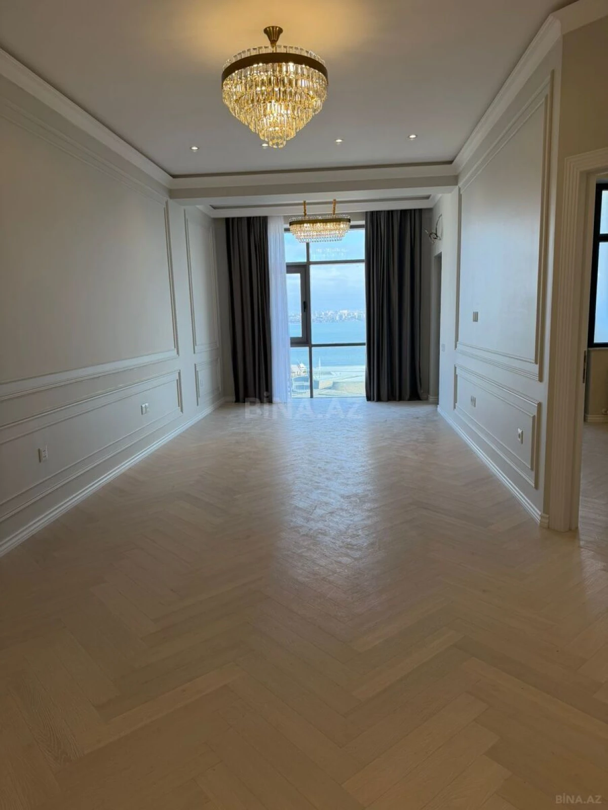 Satılır 2 otaqlı mənzil 77.2 m²