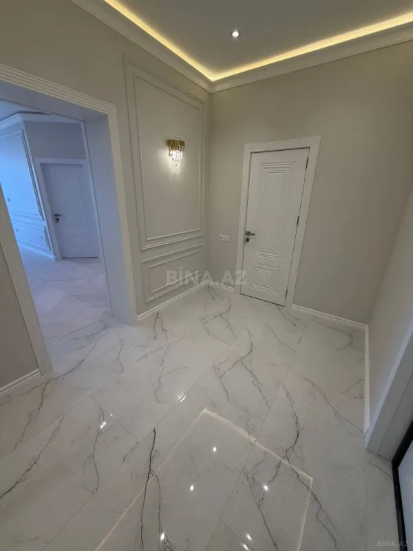 Satılır 2 otaqlı mənzil 77.2 m²