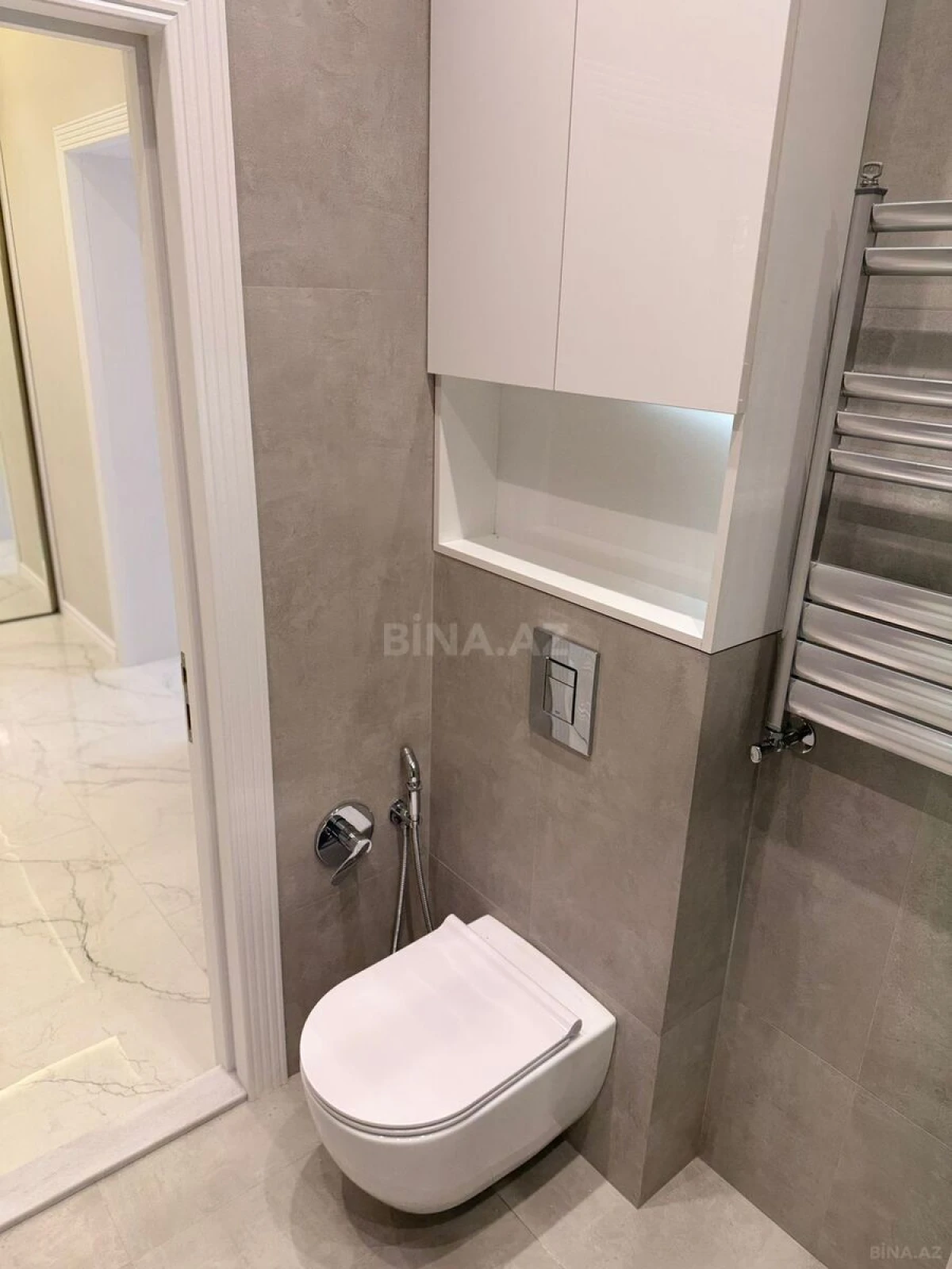 Satılır 2 otaqlı mənzil 77.2 m²