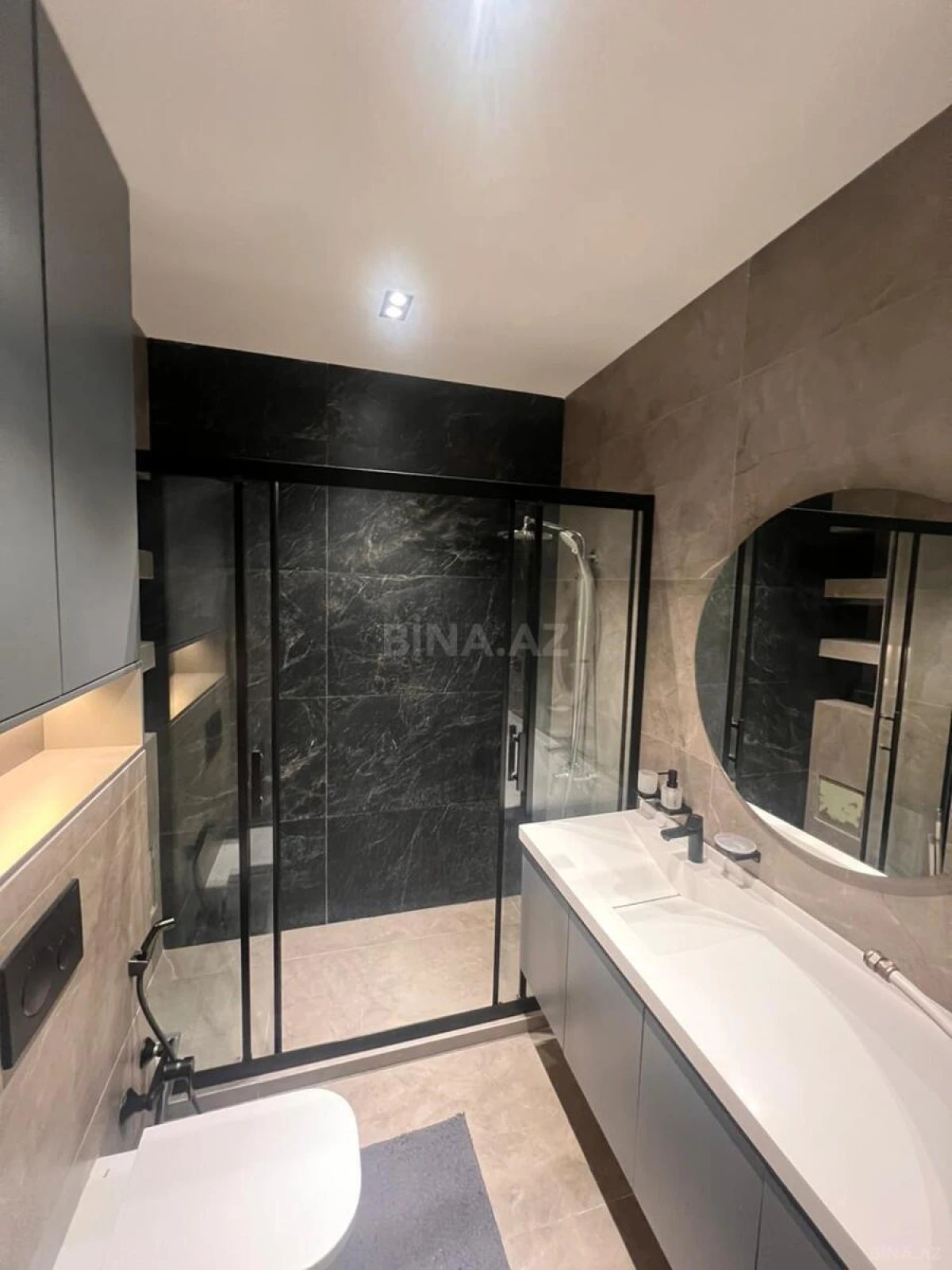 Kirayə verilir 2 otaqlı mənzil 80 m²