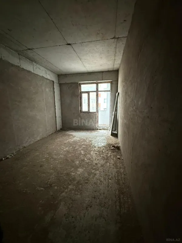 Satılır 3 otaqlı mənzil 136 m²