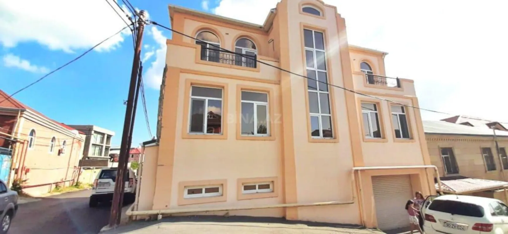 Satılır 6 otaqlı həyət evi 510 m²