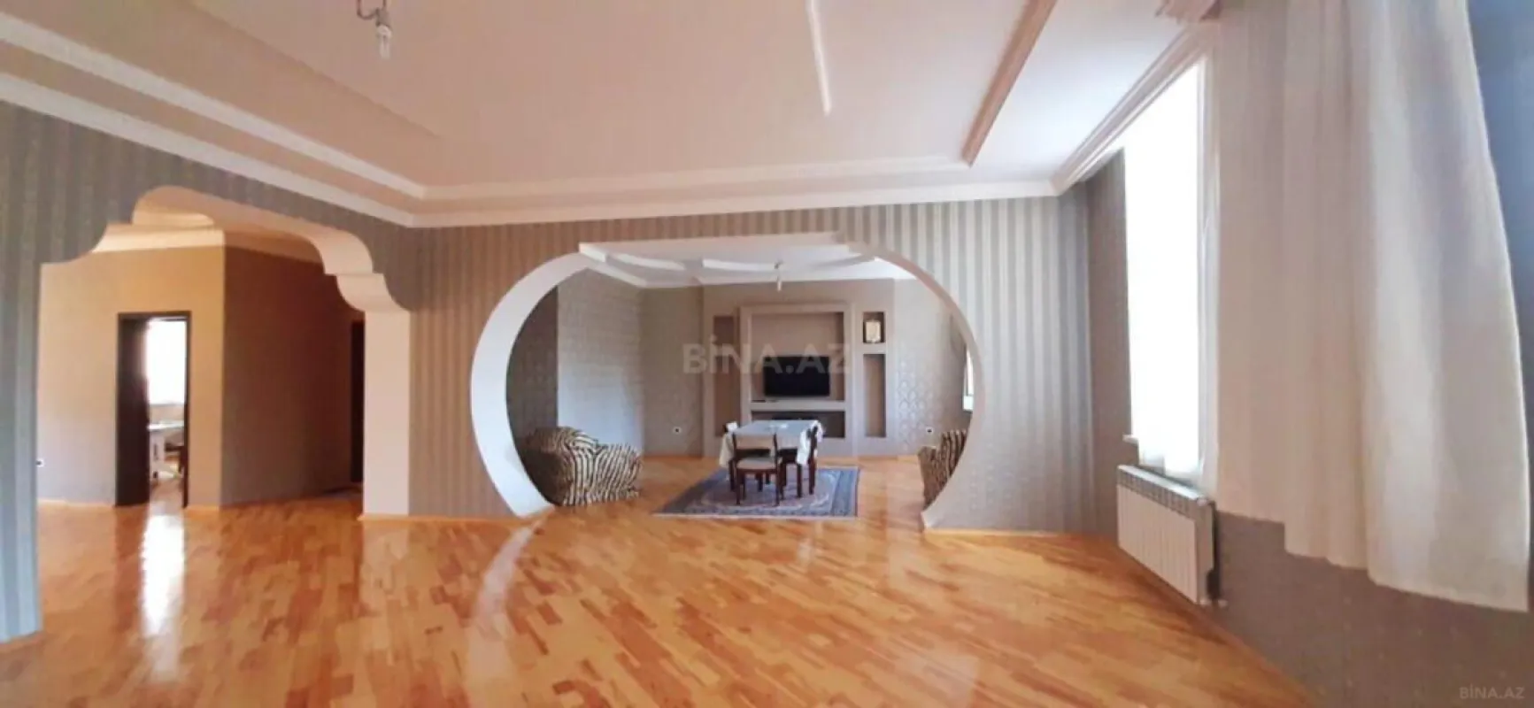 Satılır 6 otaqlı həyət evi 510 m²