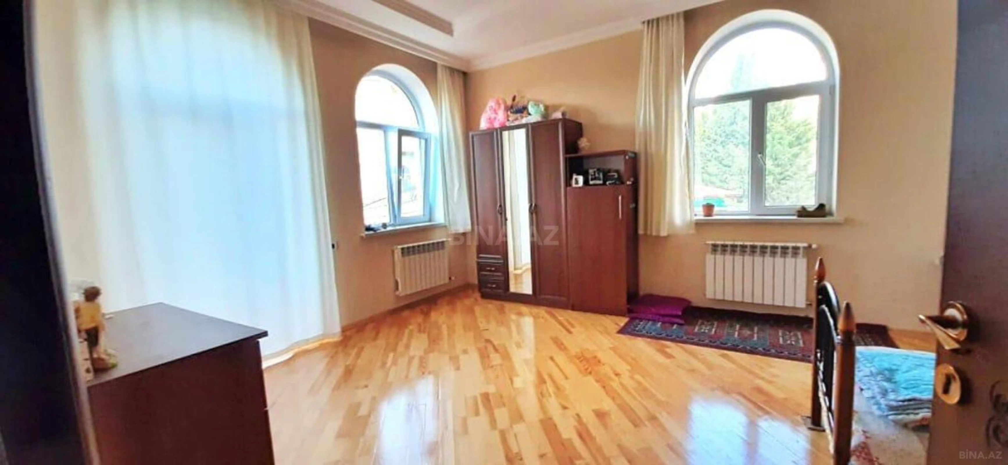 Satılır 6 otaqlı həyət evi 510 m²