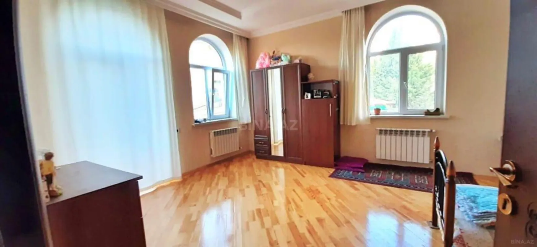 Satılır 6 otaqlı həyət evi 510 m²