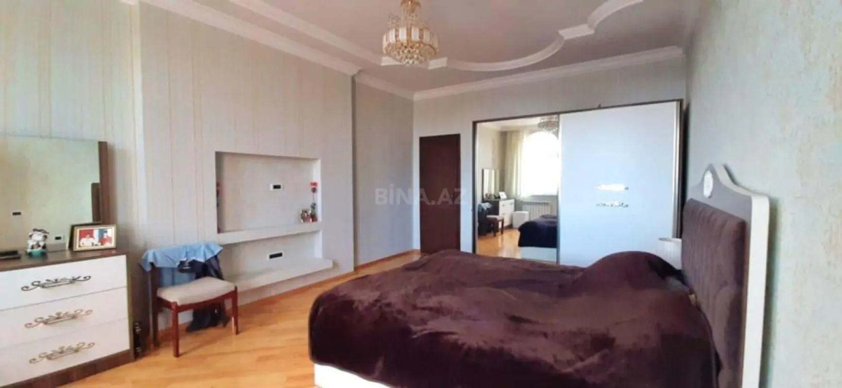 Satılır 6 otaqlı həyət evi 510 m²