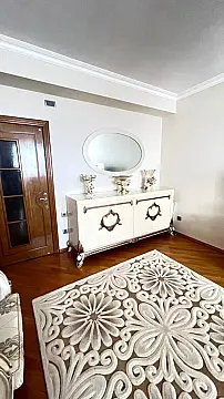Satılır 2 otaqlı mənzil 110 m²
